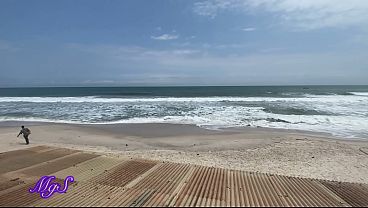 Atriz Amadora Grava Seu Primeiro Pornô Voyeur Em Casa De Praia