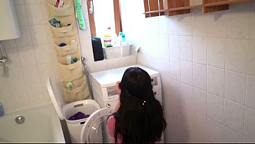 Madrasta Alemã Fica Excitada Com Calcinha Molhada No Roleplay