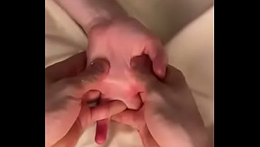 Massagem Sensual Relaxa A Bunduda Gostosa Na Cama