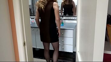 Minha Madrasta Gostosa Chega Do Trabalho E Me Masturba Até Gozar