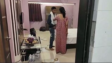 Novinho Indiano Pego Se Masturbando Com A Madrasta Coroa